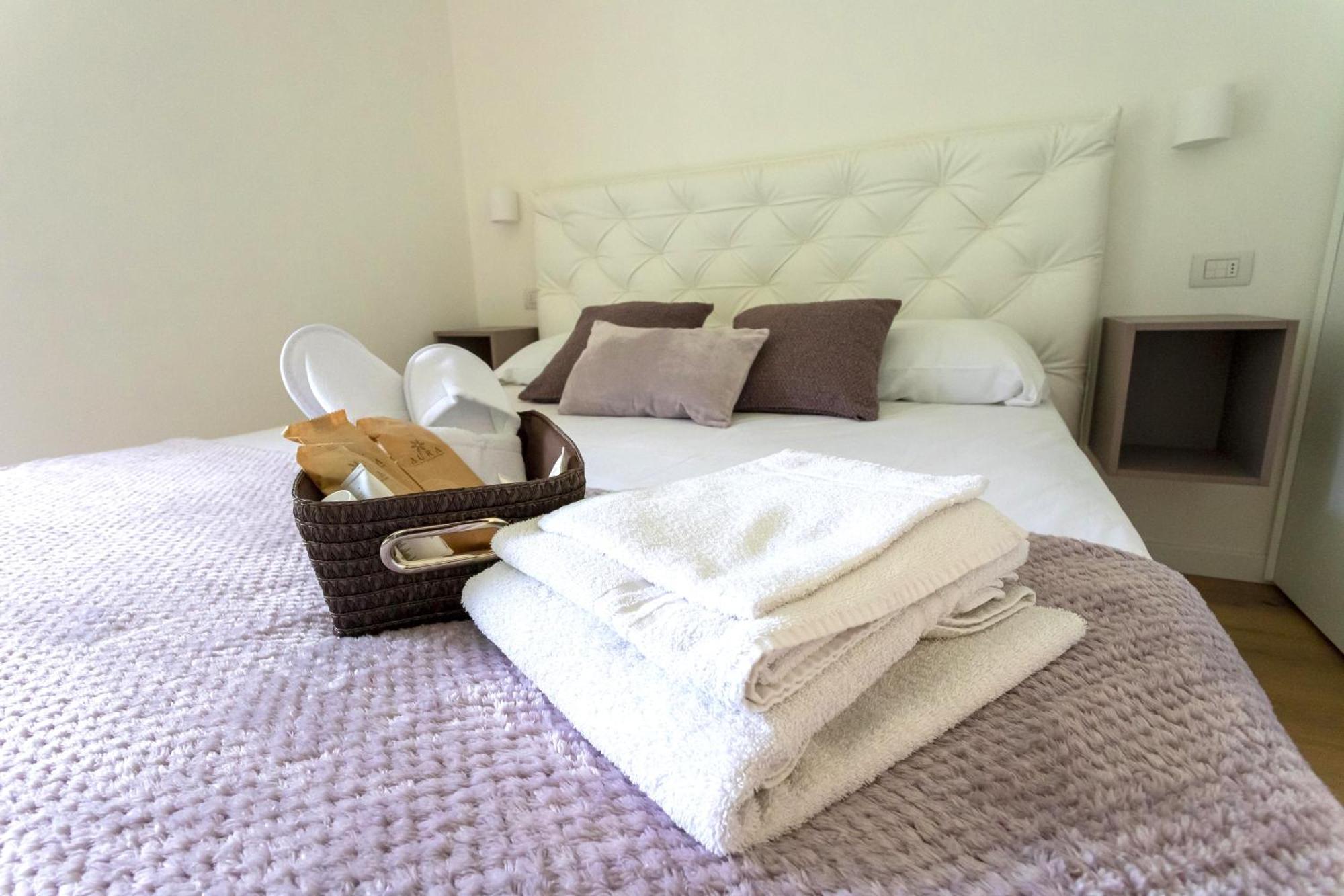 Casa Aurora Apartment ซานมิเคเล อัลลาดิเจ ภายนอก รูปภาพ